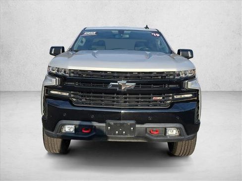 Used 2019 Chevrolet Silverado 1500 LT Trail Boss w/ Convenience Package image 2