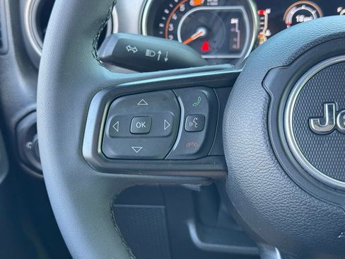 Used 2023 Jeep Wrangler Willys image 26