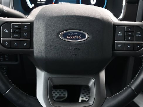 Used 2021 Ford F150 Lariat w/ Max Trailer Tow Package AWD/4WD image 18