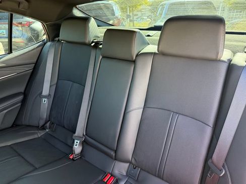 Used 2026 Toyota Camry XSE FWD image 27