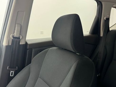 Used 2023 Nissan Rogue S image 39