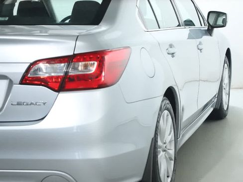 Used 2016 Subaru Legacy 2.5i Premium AWD/4WD image 44