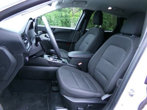 Used 2023 Ford Escape Active w/ Tech Pack #1 AWD/4WD image 13