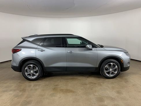Used 2023 Chevrolet Blazer LT image 7