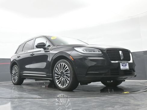 Used 2022 Lincoln Corsair Reserve w/ Equipment Group 201A AWD/4WD image 41