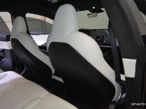 Used 2021 Tesla Model S Plaid AWD/4WD image 19