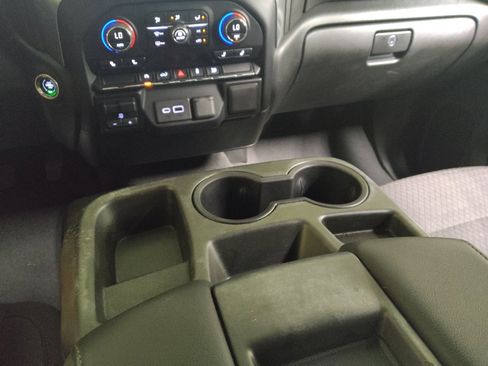 Used 2019 Chevrolet Silverado 1500 LT w/ All-Star Edition AWD/4WD image 26