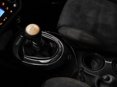 Used 2013 Nissan Juke NISMO FWD image 23
