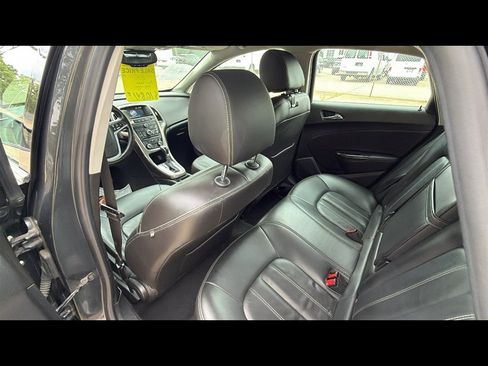 Used 2015 Buick Verano Leather FWD image 23