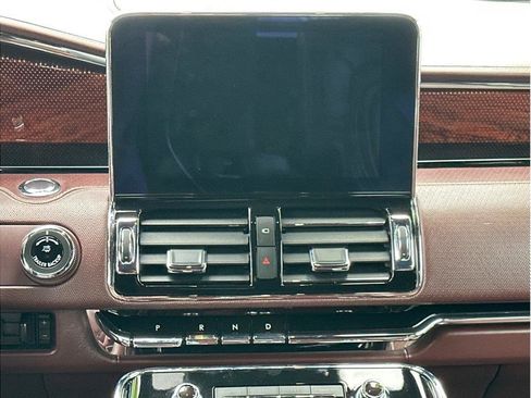 Used 2018 Lincoln Navigator L Black Label w/ Cargo Package image 16