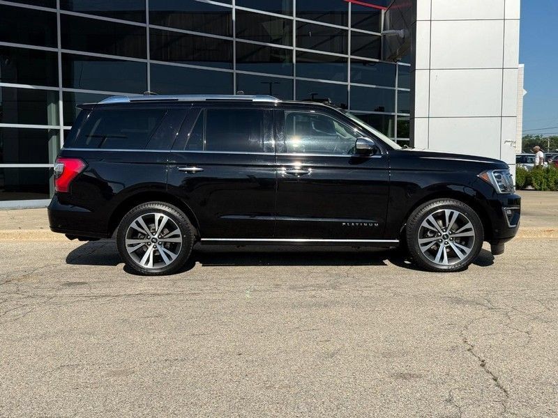 Used 2021 Ford Expedition Platinum AWD/4WD image 2