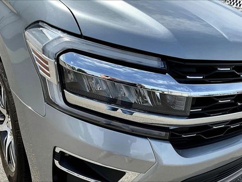 Used 2022 Ford Expedition Limited AWD/4WD image 34