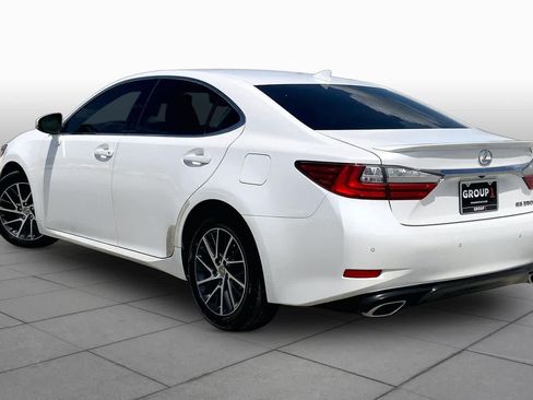 Used 2017 Lexus ES 350 w/ Luxury Package FWD image 12