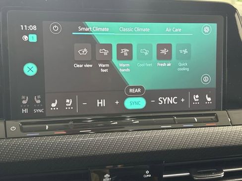 Used 2024 Volkswagen Golf R 2.0T image 25