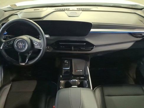 Used 2025 Buick Enclave Preferred FWD image 14