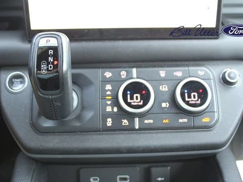 Used 2022 Land Rover Defender 110 X-Dynamic HSE AWD/4WD image 19