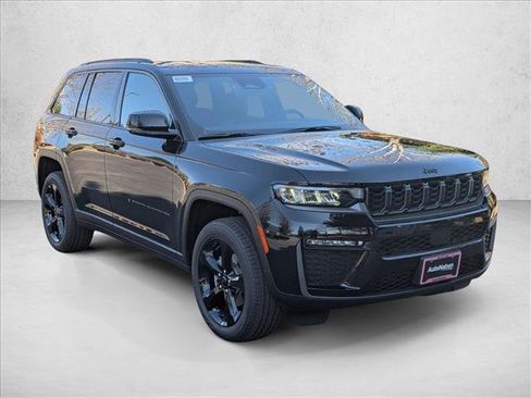 New 2026 Jeep Grand Cherokee Limited w/ Limited Altitude Package AWD/4WD image 6