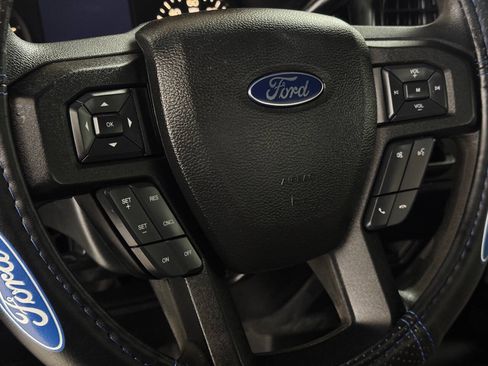 Used 2016 Ford F150 XL w/ Equipment Group 101A Mid RWD image 40