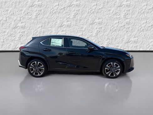 New 2026 Lexus UX 300h FWD image 2