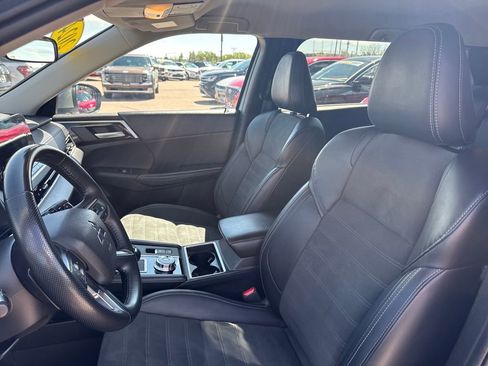 Used 2024 Mitsubishi Outlander SE AWD/4WD image 26