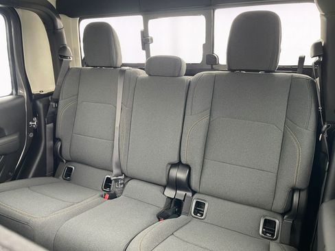 New 2026 Jeep Gladiator Sport image 13