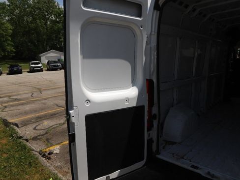 Used 2023 RAM ProMaster 2500 FWD image 34