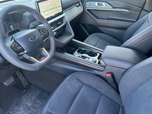 New 2026 Ford Explorer ST image 10