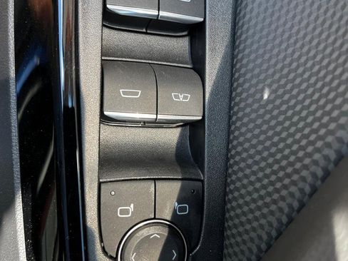 Used 2025 Chevrolet Equinox RS w/ Safety and Technology Package image 15