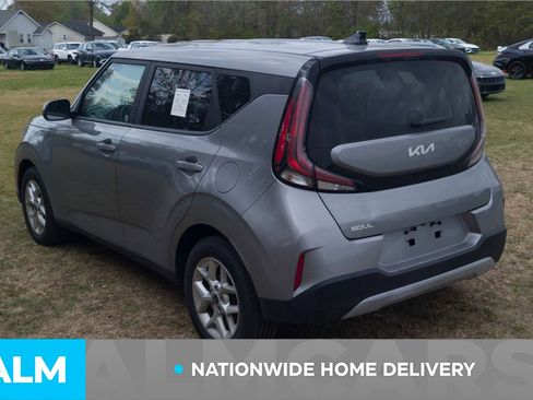 Used 2024 Kia Soul LX w/ Option Group 015 image 4