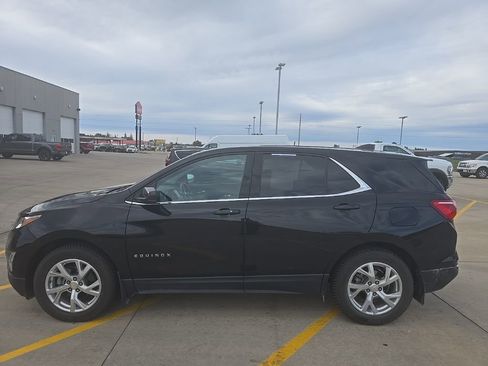 Used 2020 Chevrolet Equinox LT AWD/4WD image 9