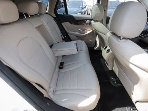 Used 2016 Mercedes-Benz GLC 300 4MATIC image 52