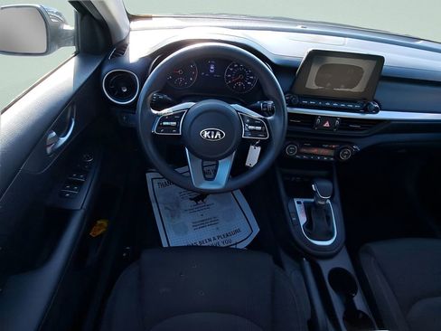 Used 2019 Kia Forte LXS image 16