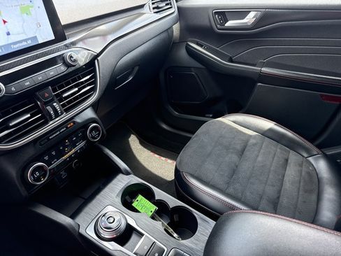 Used 2021 Ford Escape SEL w/ SEL Stealth AWD Package image 30