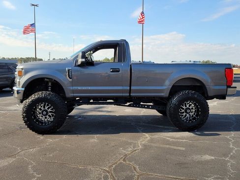 Used 2022 Ford F250 XL w/ STX Appearance Package image 4