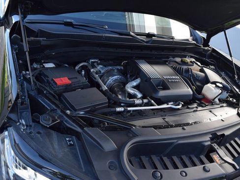 Used 2023 Chevrolet Suburban LT image 91