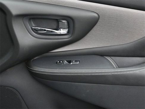 Used 2024 Nissan Murano SL image 34