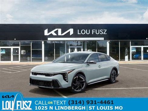 New 2026 Kia K4 GT-Line FWD image 1
