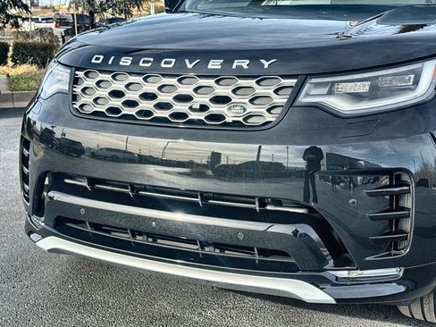 New 2026 Land Rover Discovery Limited Edition image 9