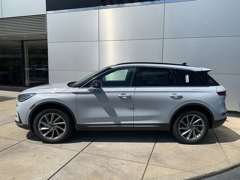 New 2026 Lincoln Corsair Premiere AWD/4WD image 2