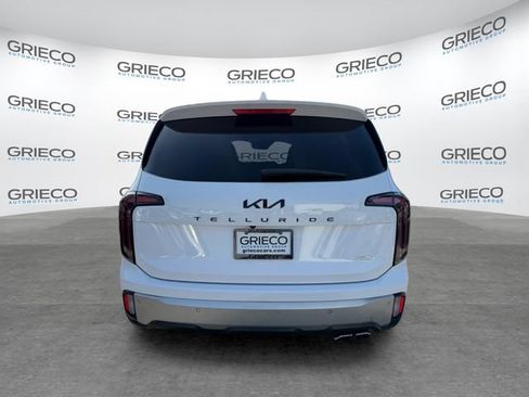 Used 2024 Kia Telluride SX FWD image 6