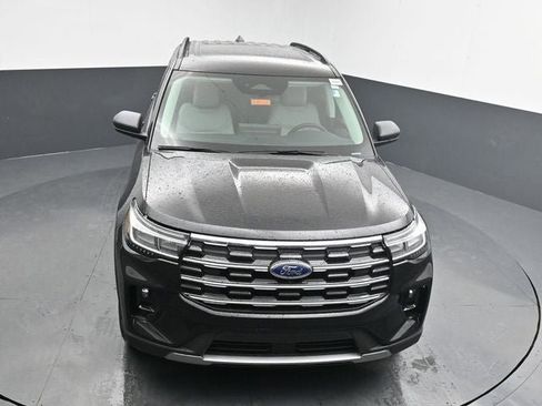 New 2026 Ford Explorer Active w/ Active Comfort Package image 16