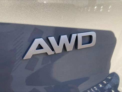 Used 2022 Kia Sorento SX image 7