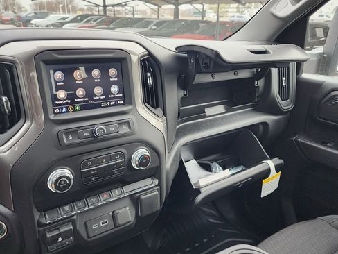 New 2026 GMC Sierra 2500 Pro w/ Convenience Package image 36