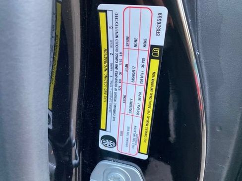 Used 2025 Chrysler Pacifica Select FWD image 29