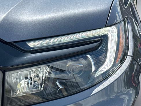Certified 2025 Honda Ridgeline TrailSport+ image 10