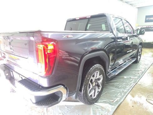 Used 2023 GMC Sierra 1500 SLT w/ SLT Premium Package image 6