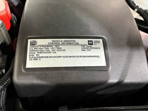Used 2023 GMC Yukon XL Denali Ultimate AWD/4WD image 26