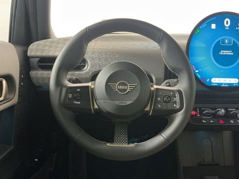 Certified 2025 MINI Cooper S FWD image 16