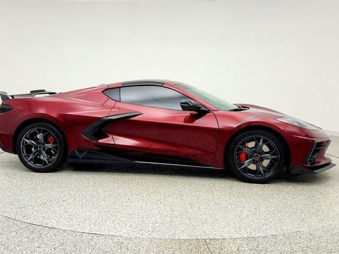 Used 2020 Chevrolet Corvette Stingray Preferred Cpe w/ 2LT Preferred Equipment Group RWD image 4