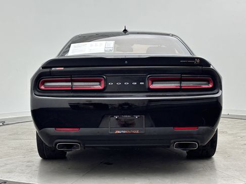 Used 2021 Dodge Challenger R/T Scat Pack RWD image 6